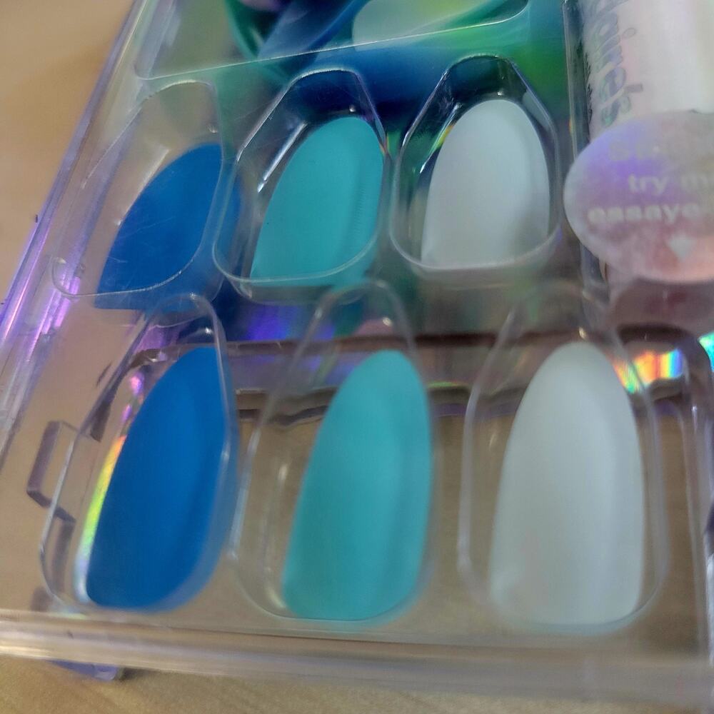 New Claire’s Blushing Blues Matte Long Stiletto Glue-On Nails 24pc Set, Unopened